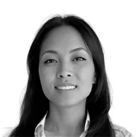 Surgeon Dr. Tu-Mai Thies